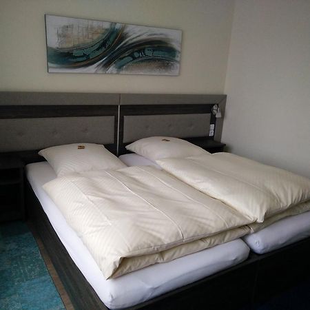 Hotel Alfa 노이 이젠부르크 객실 사진