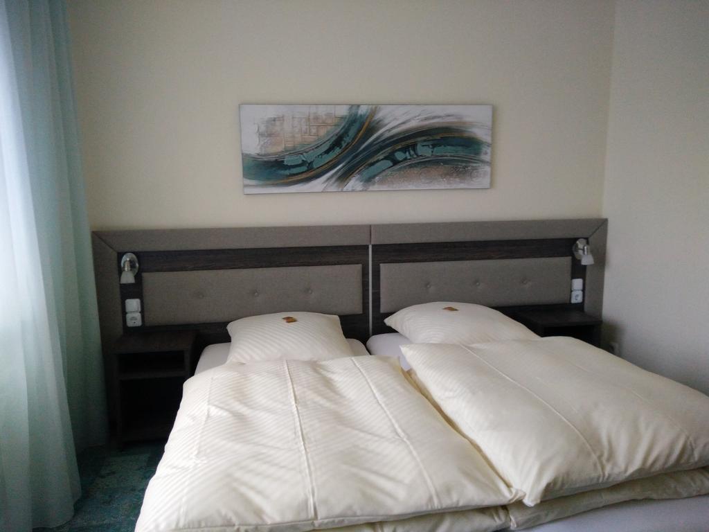 Hotel Alfa 노이 이젠부르크 객실 사진