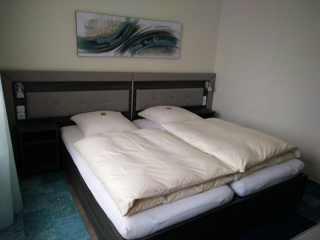 Hotel Alfa 노이 이젠부르크 객실 사진