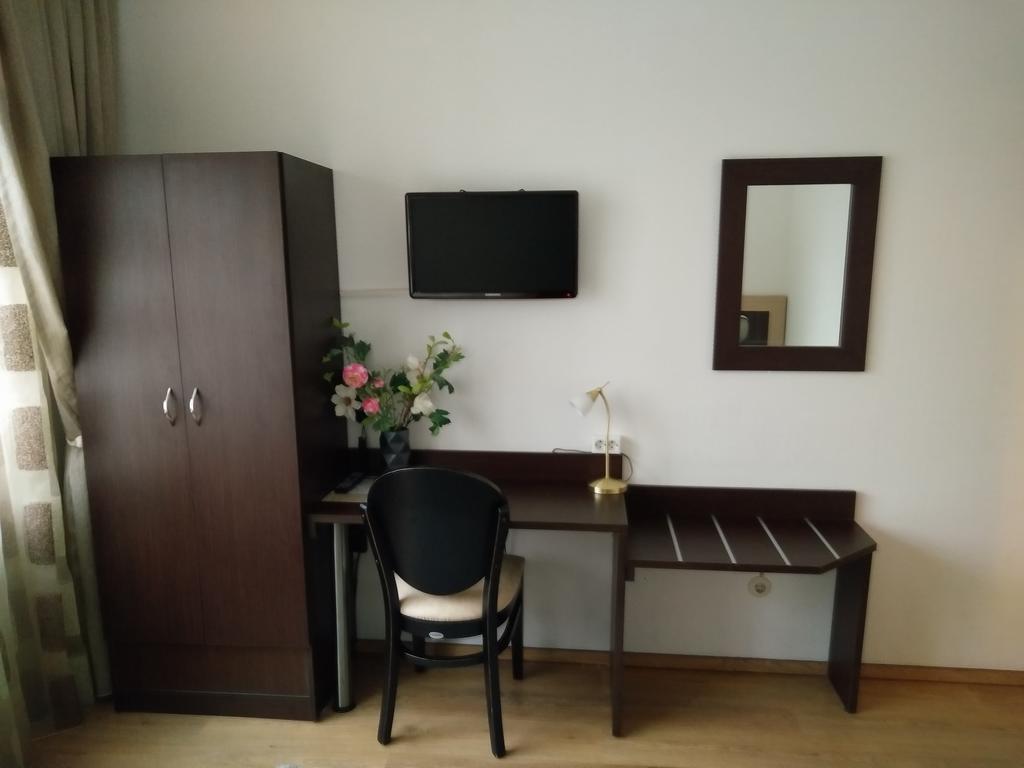 Hotel Alfa 노이 이젠부르크 객실 사진